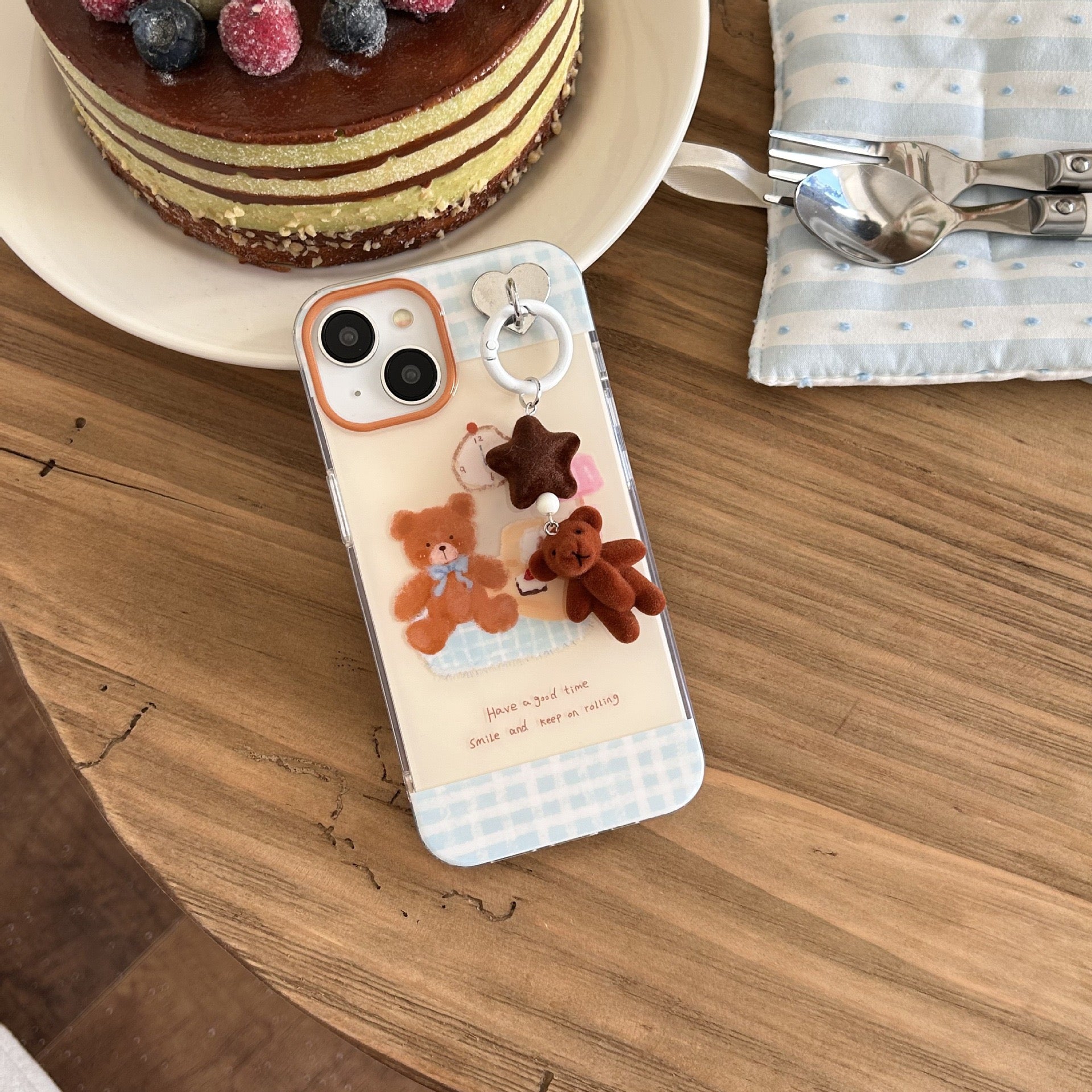 iPhoneケース かわいい 熊 立体 チャーム ストラップ スマホケース