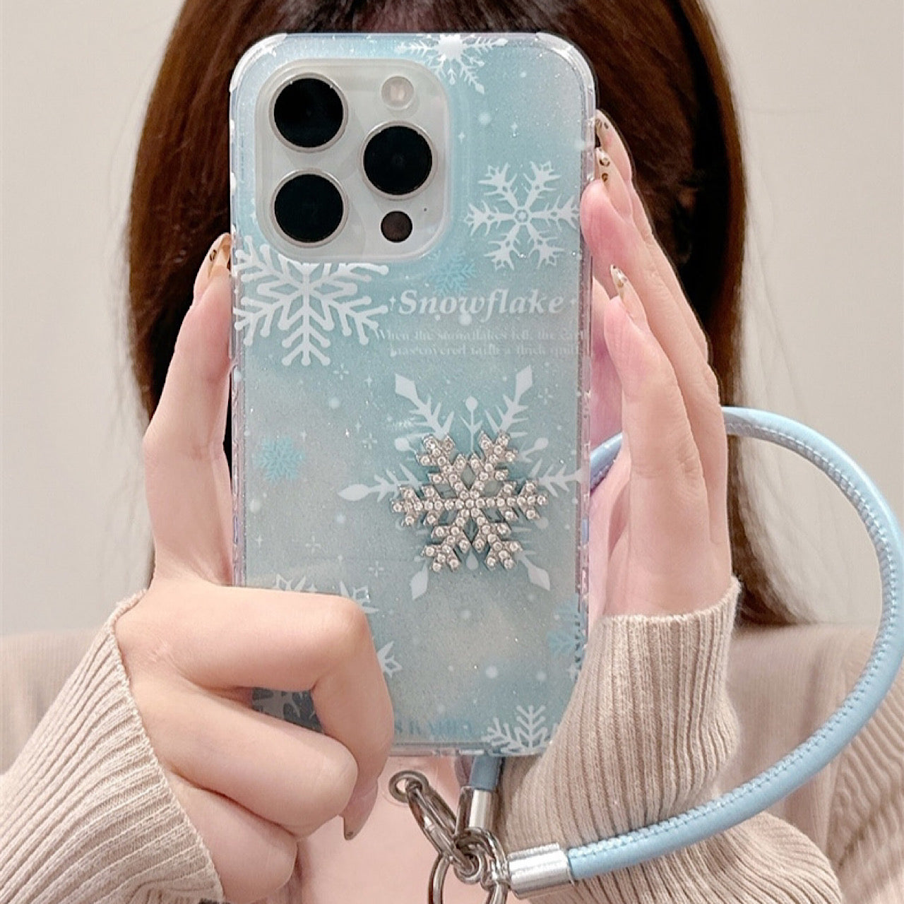 iPhoneケース　おしゃれ　キラキラ　雪の結晶　スマホケース