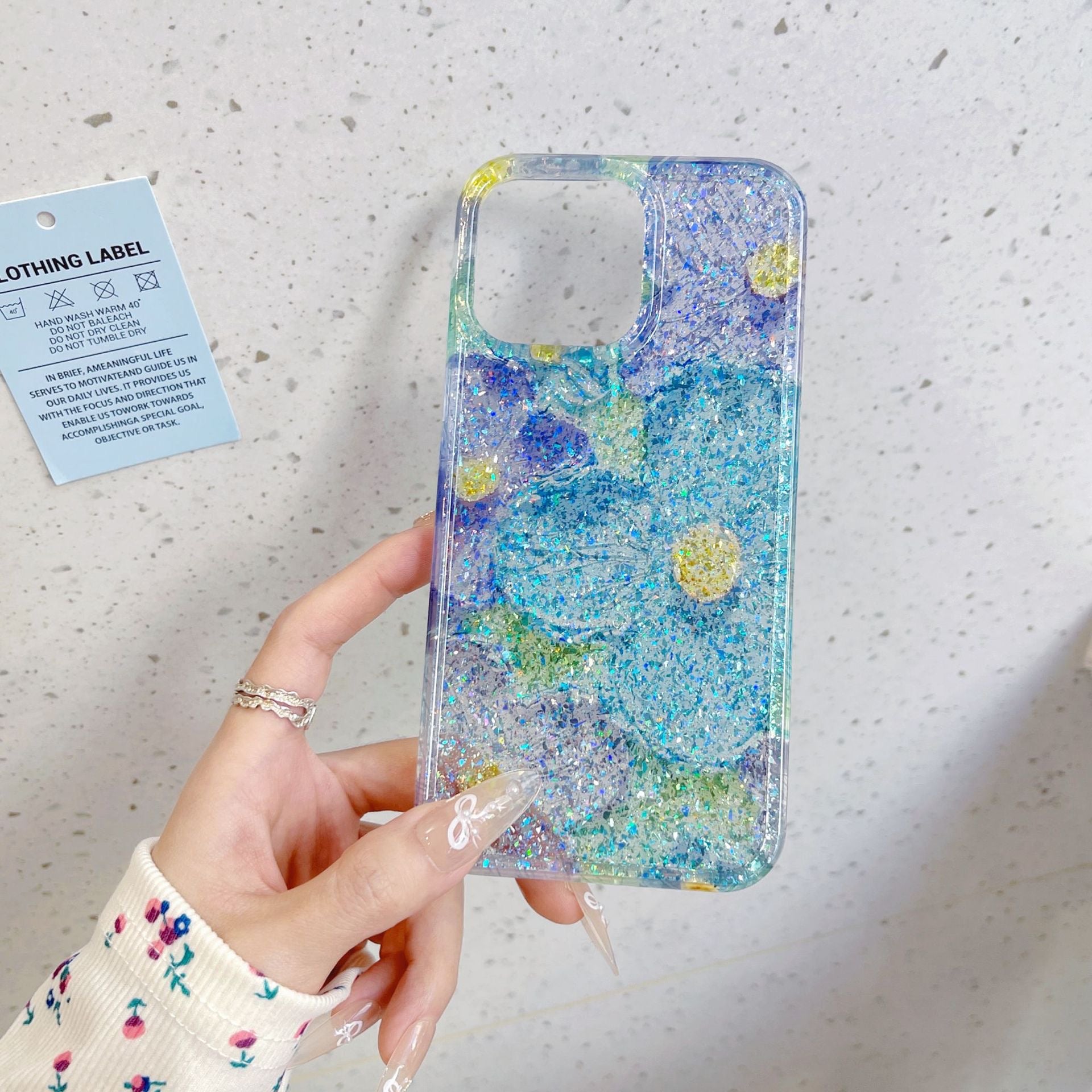 iPhoneケース　かわいい　お花柄　キラキラ　ブルー　ピンク　スマホケース